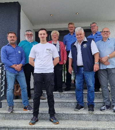 Willi Kerkes im Pro-Polizei Weilburg e.V.-Stand Foto: Torsten Heimann